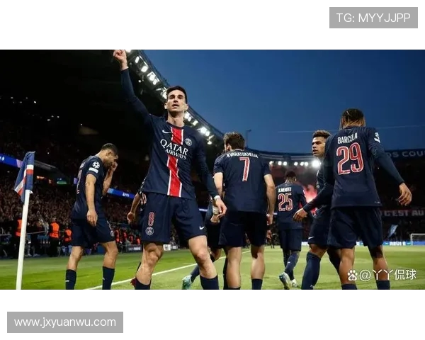 西班牙名哨曼萨诺将执法欧冠焦点战巴黎客场挑战勒沃库森