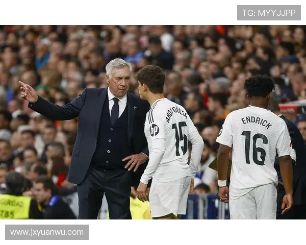 皇马门将卢宁终场前因冲突被红牌罚下 裁判报告揭示详细情况